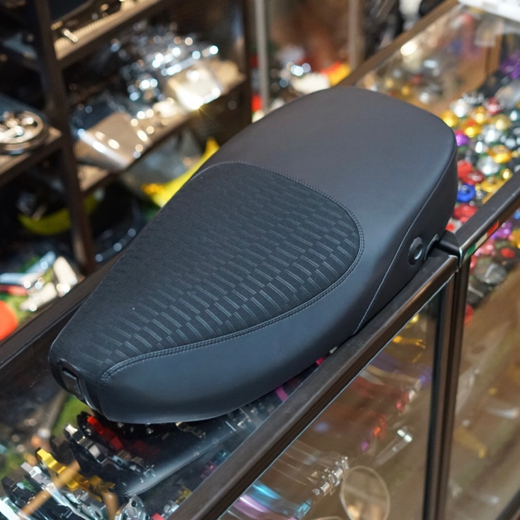 Jok Saddle Semi Single Seat Model Recaro E30 Fabric Vespa S LX 2V 3V IGET Original