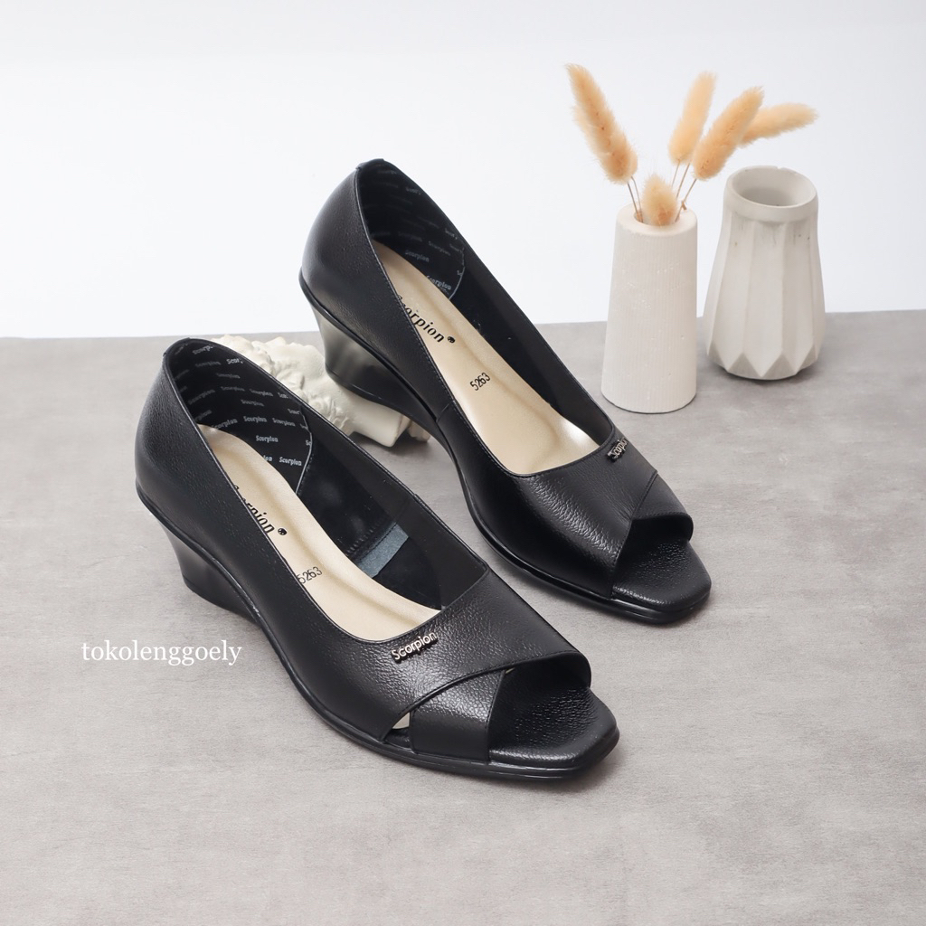 Original Scorpion 5263 Sepatu Wedges Formal/Casual/Pantofel Wanita Bahan Kulit (New Collection 2025)