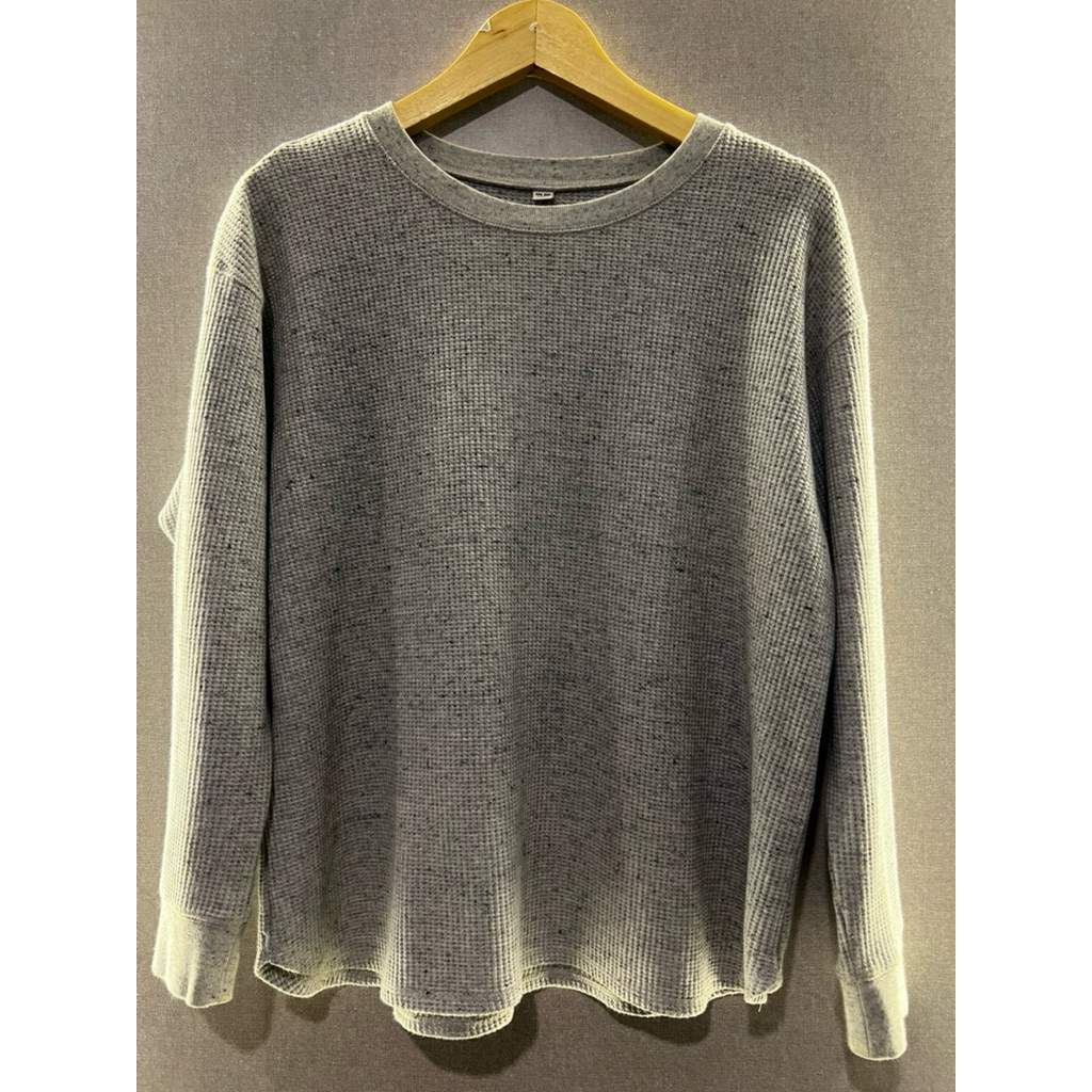 sweater waffle uniqlo