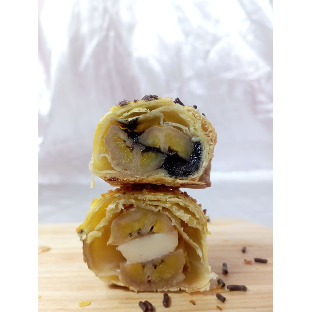 

Bolen Pisang coklat | bolen pisang keju | bolen pisang coklat keju