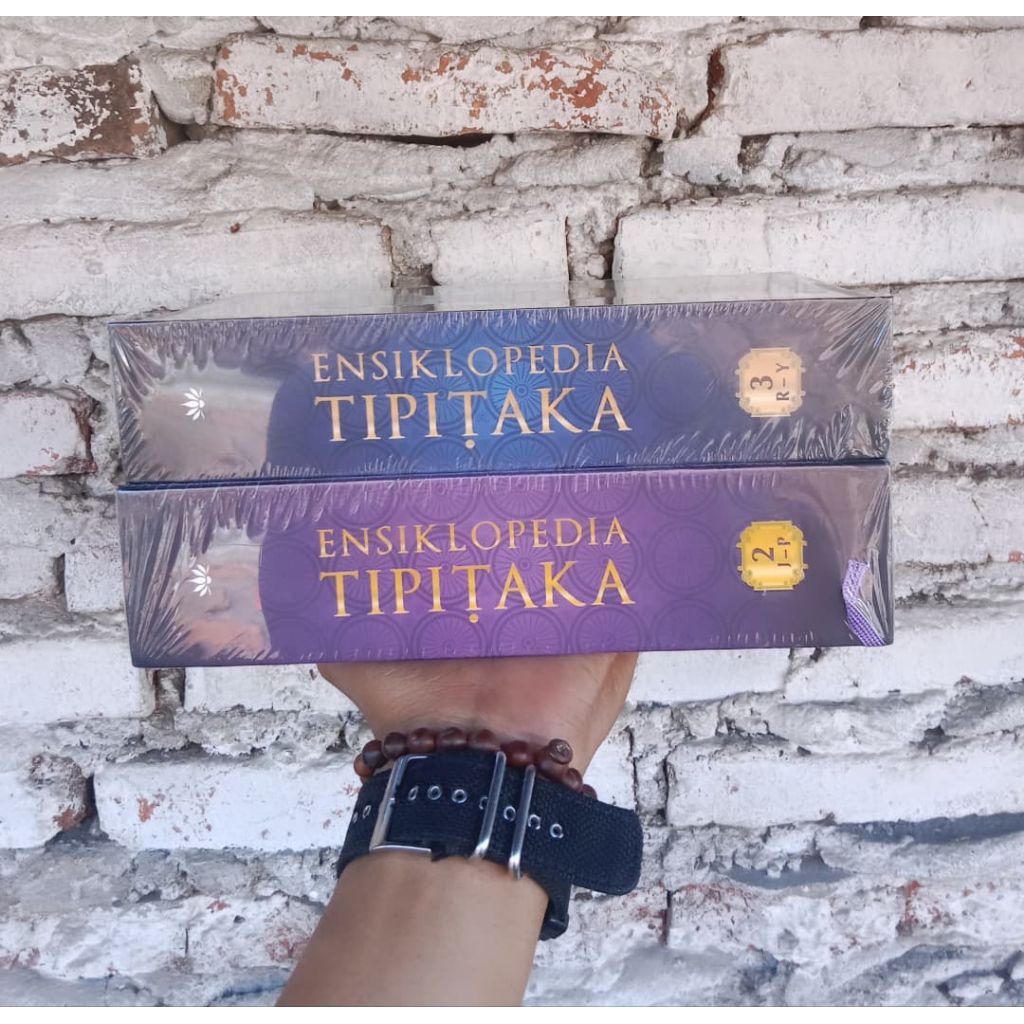 Buddha Dharma Mahayana | Drs. Suwarto | Keyakinan Umat Buddha | Sri Dhammmananda | Tipitaka Tematik: