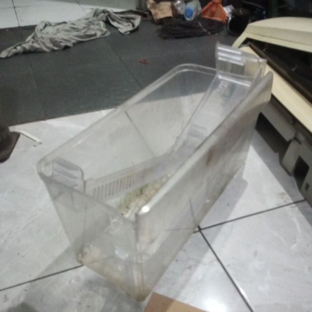 rak kulkas 1 pintu dan 2 pintu politron