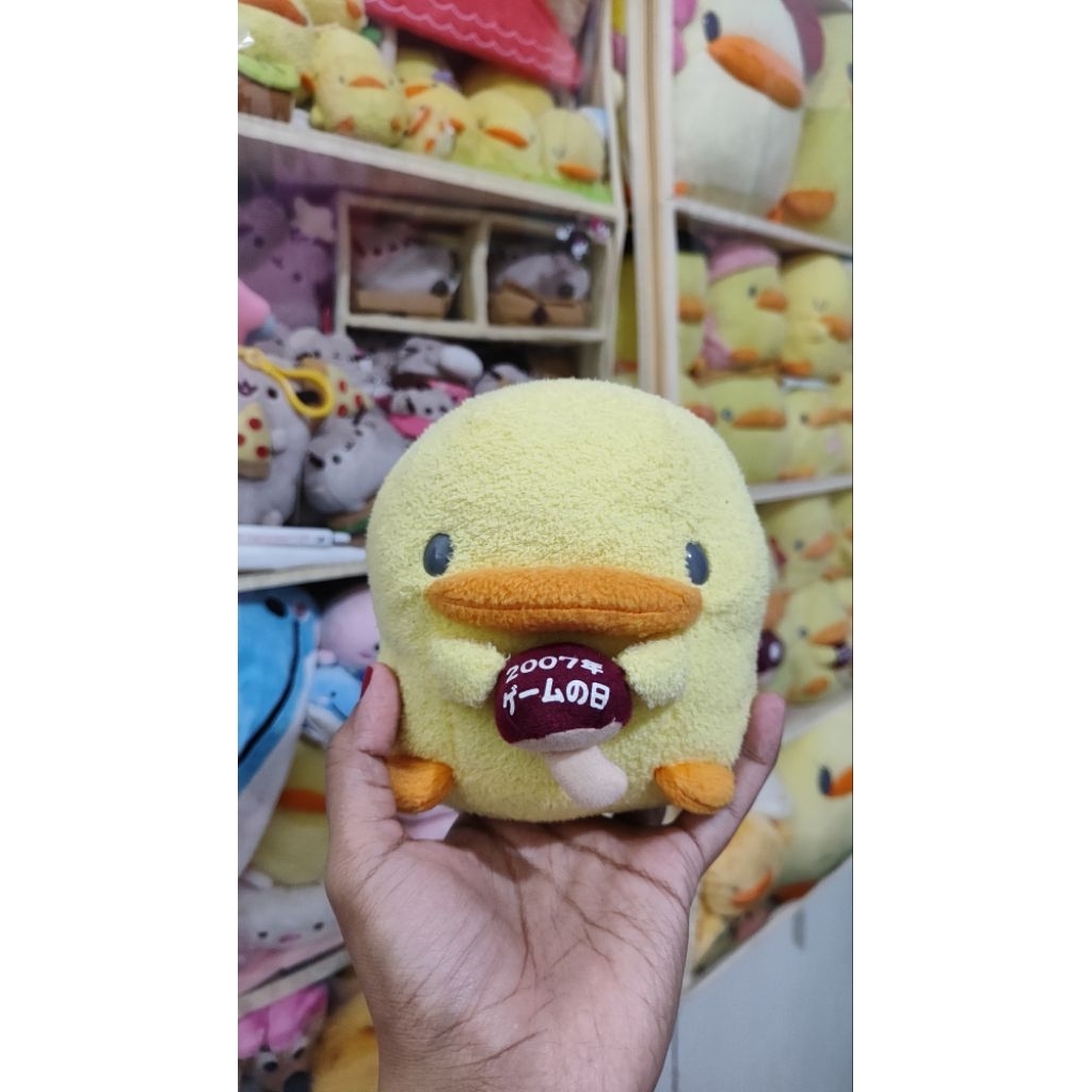 Boneka Piyo chan | Bebek piyo | Piyo-piyo | Piyopiyo pegang jamur