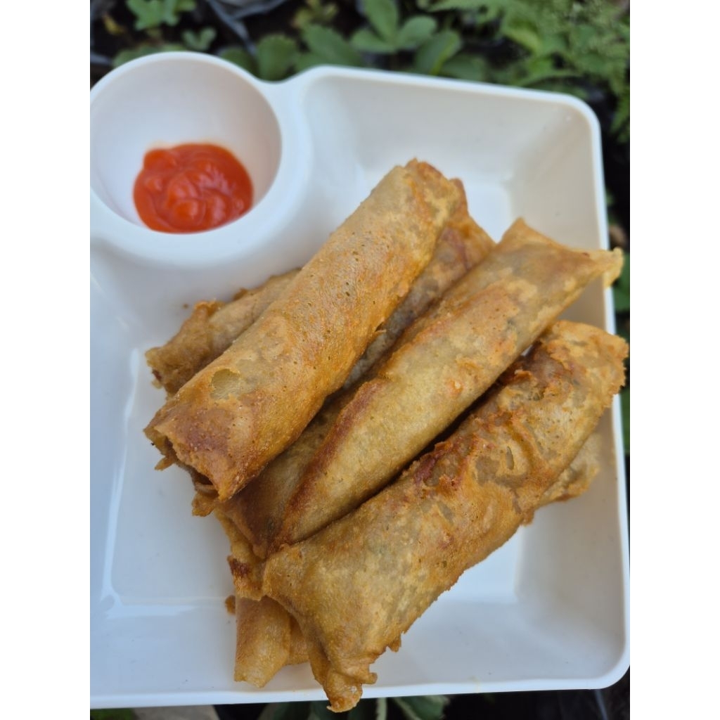 

lumpia roll ayam