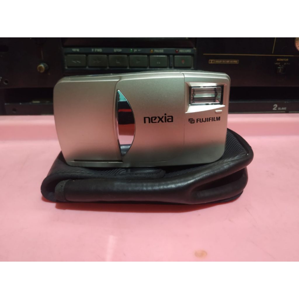 kamera analog Fujifilm nexia