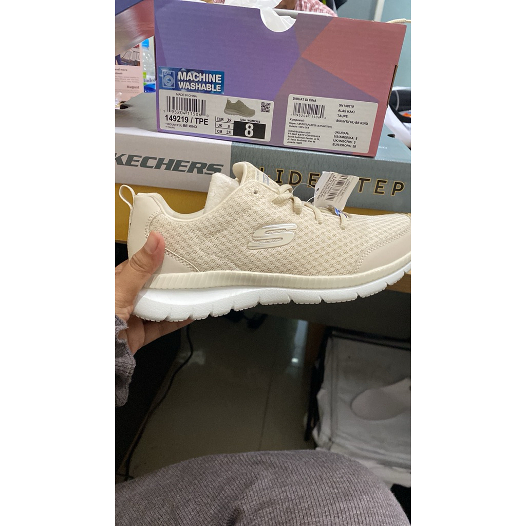 skechers sepatu wanita warna taupe