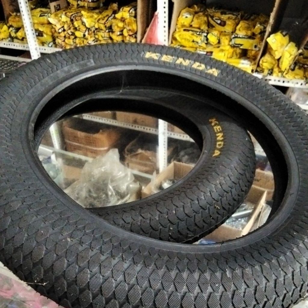 BAN LUAR SEPEDA 16x3.0 KENDA