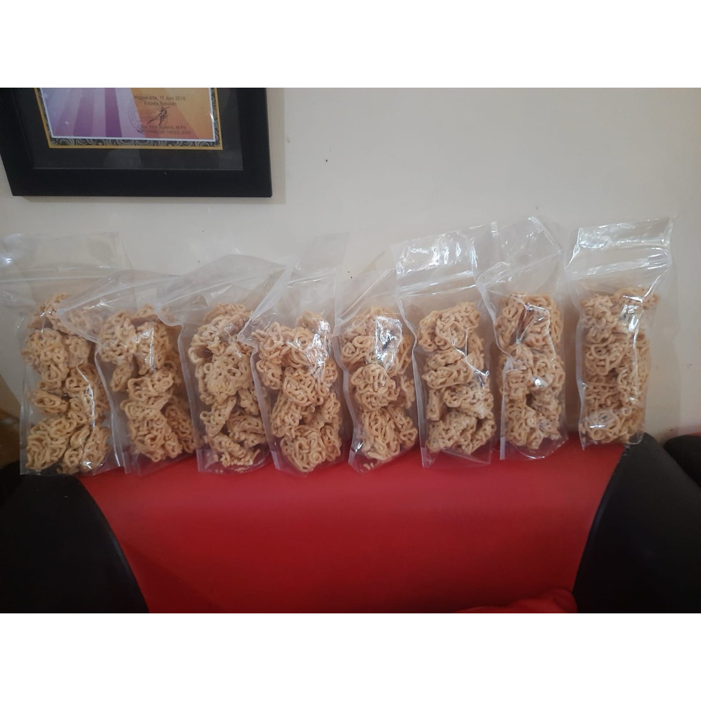 

Kue Bentuk Cacing Oleh-Oleh Khas Jogja (130gr/pack)