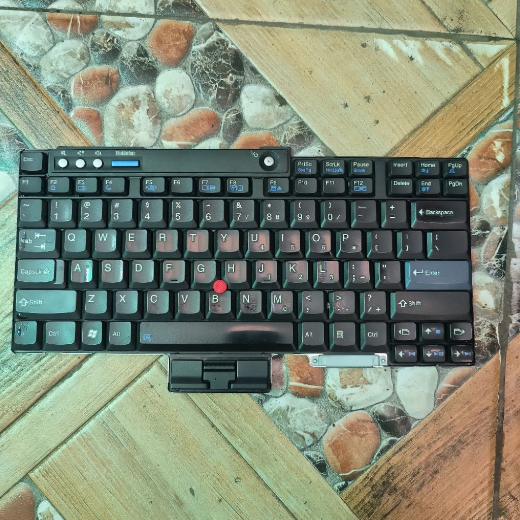 Keyboard Laptop Lenovo Thinkpad R400 T400