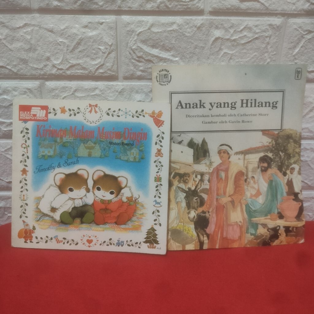 Buku Vintage Timothy & Sarah Kiriman Malam Musim Dingin Midori Basho Preloved Good Condition