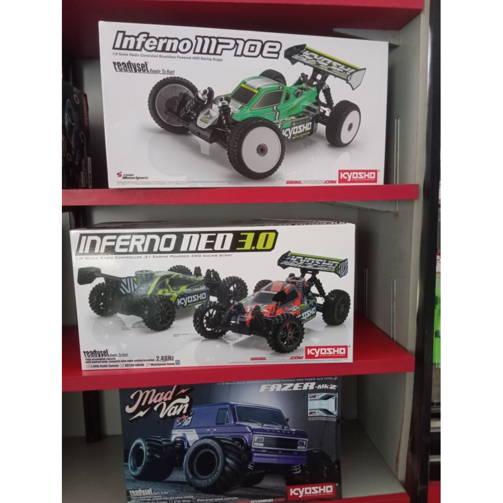 Kyosho_Mad_Van_Fazer_Mk2/RTR