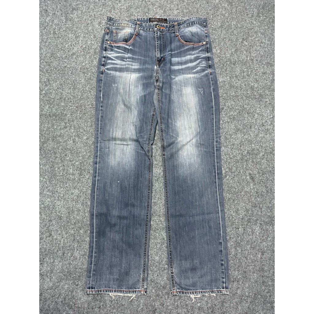Celana jeans fading Fubu second