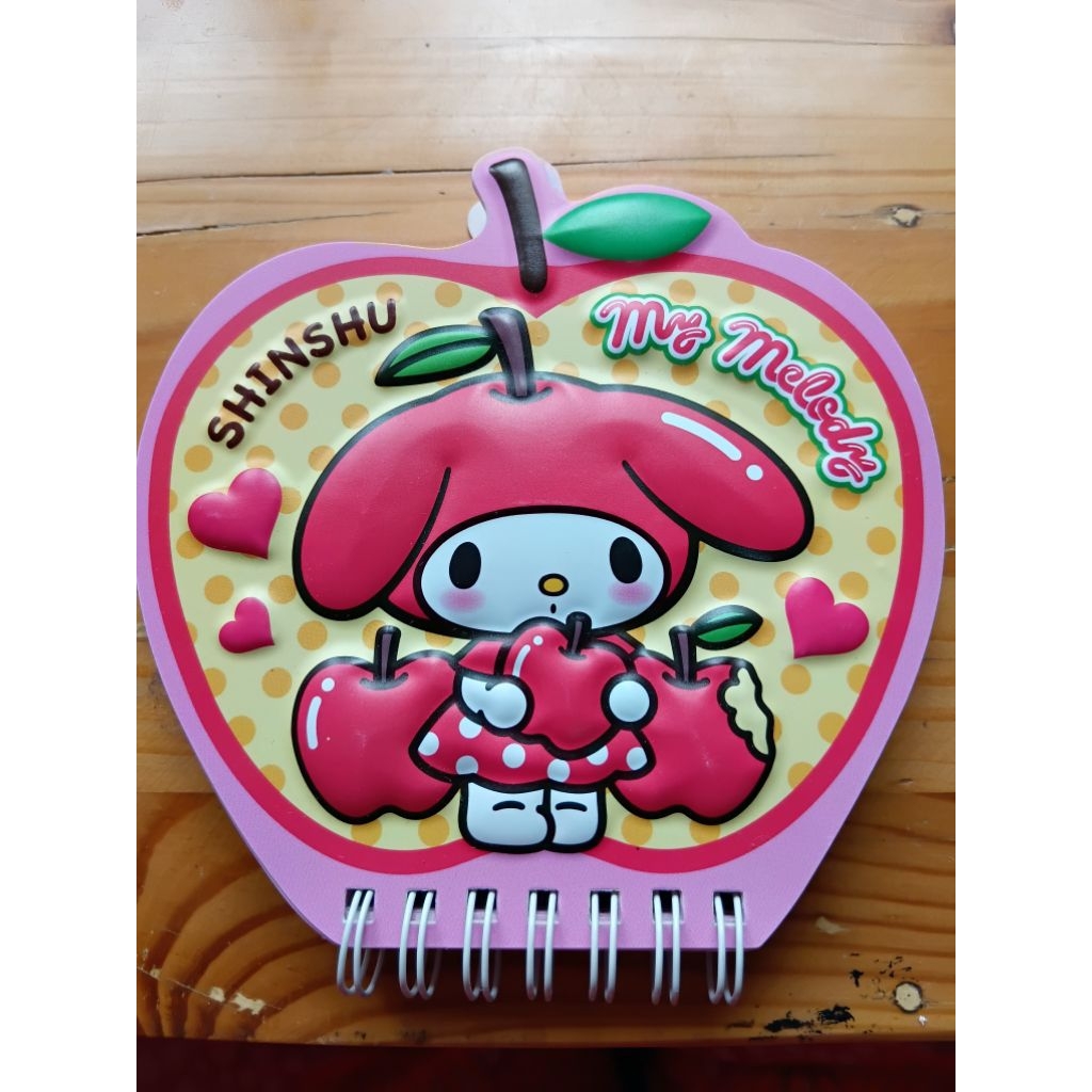 

Notebook Sanrio My Melody Spiral Bentuk Apel