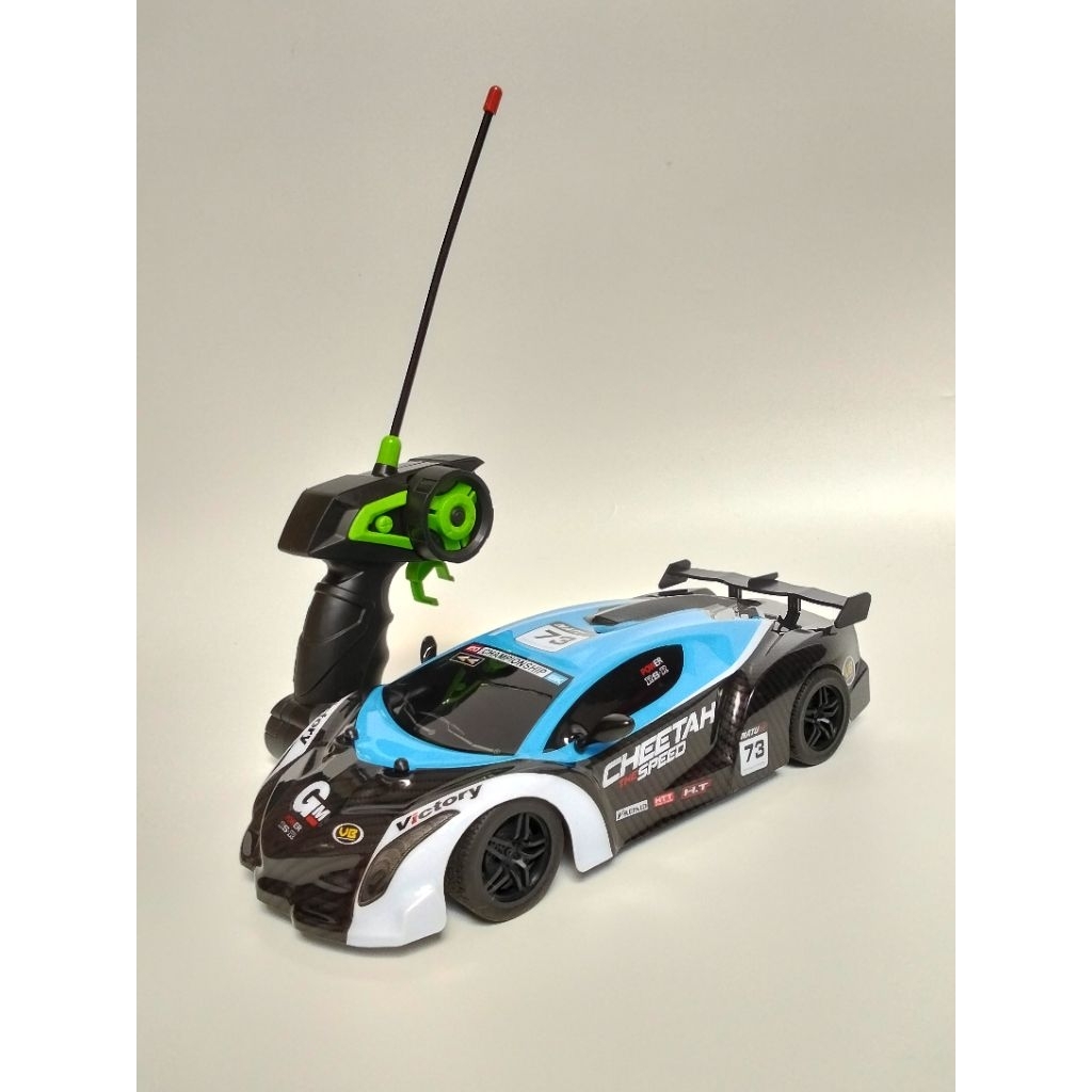 Mainan Remote control RC Mobil Sport Batterei Charge Drift