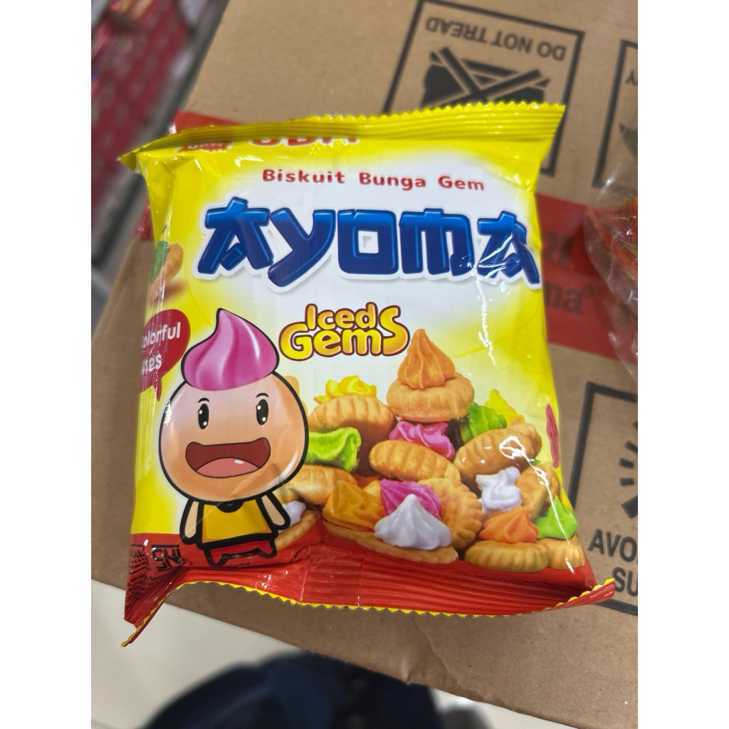 

UBM AYOMA biskuit bunga gem 40grx6pcs