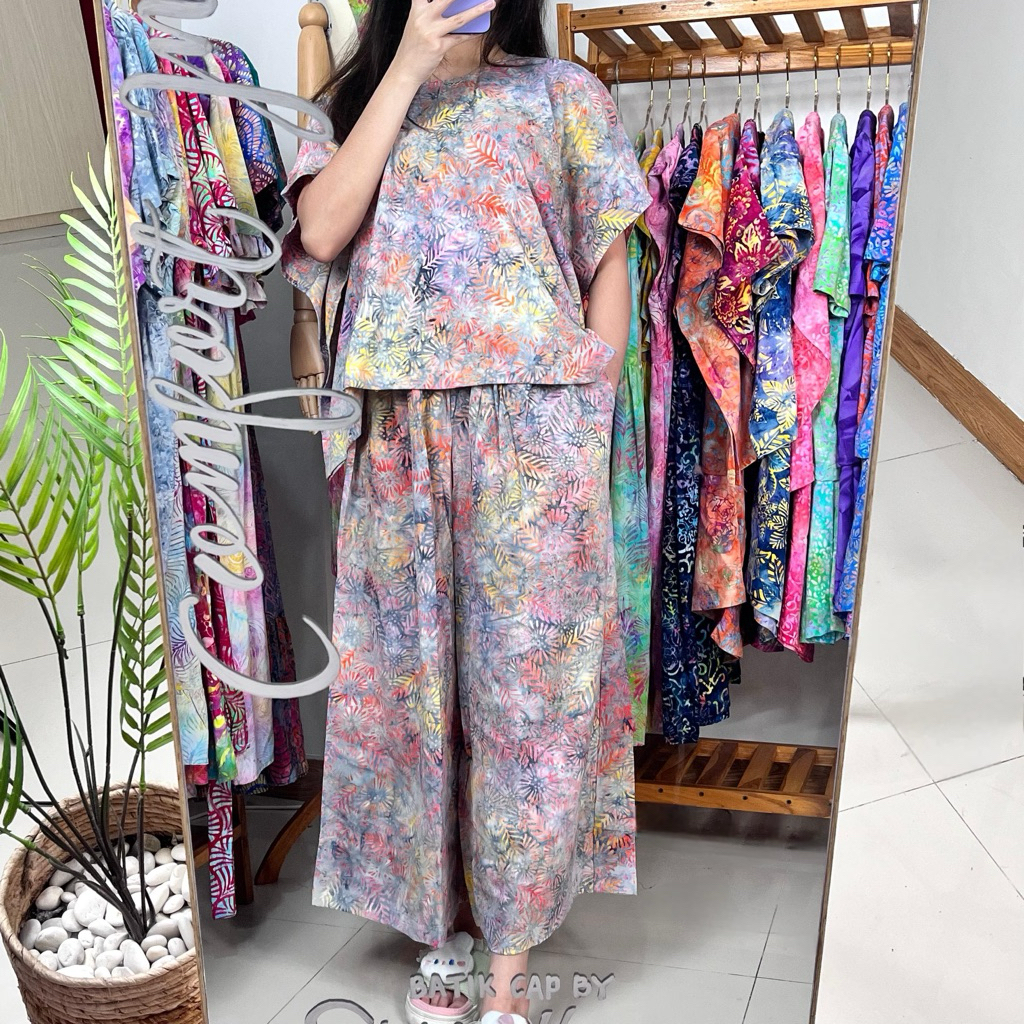 RATI One Set by Silatuku - Setelan Atasan Lowo Batik Cap Celana Kulot 7/8 Rayon Premium Jumbo LD 120