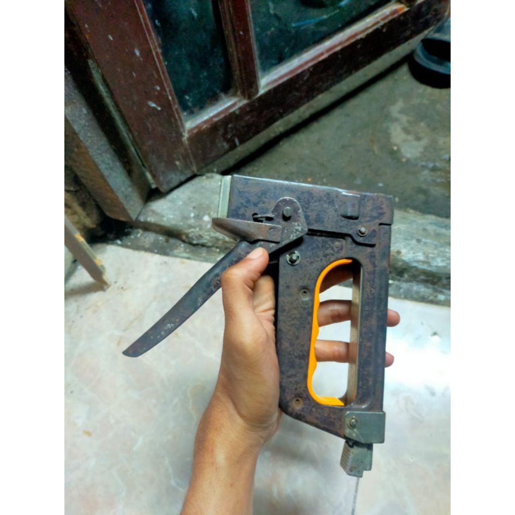 

steples max made in japan