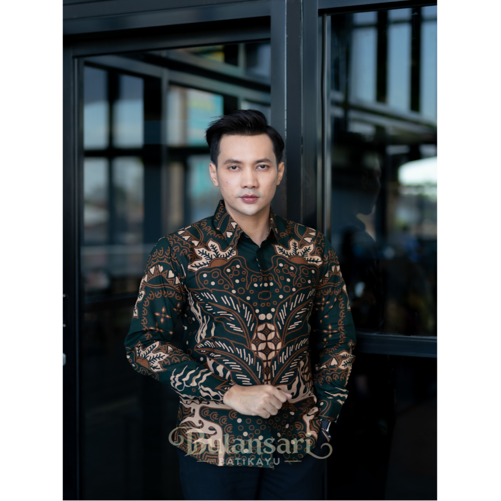 HIJAU BOTOL BATIK KATUN Bulansari Batik Ayu Batik JAYANEGARA EMERALD GREEN baju batik pria slimfit p