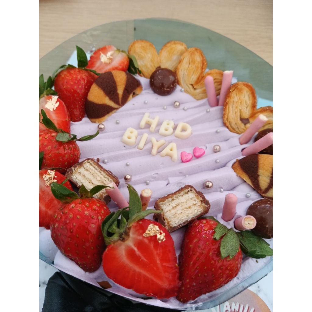 

Custom Basque Burnt Cheesecake Cream | Burntcheesecake