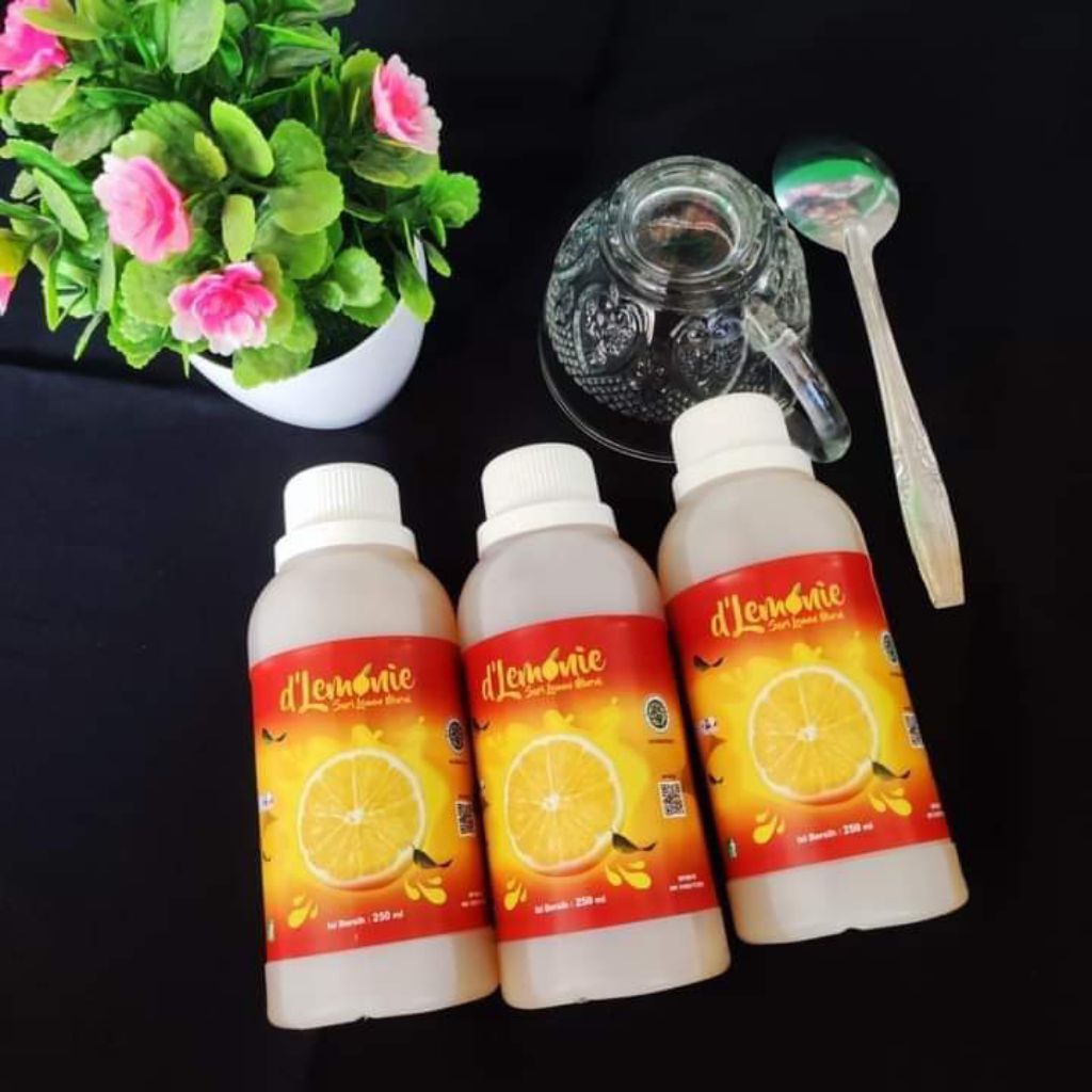 

DLEMONIE SARI LEMON MURNI isi 250ml