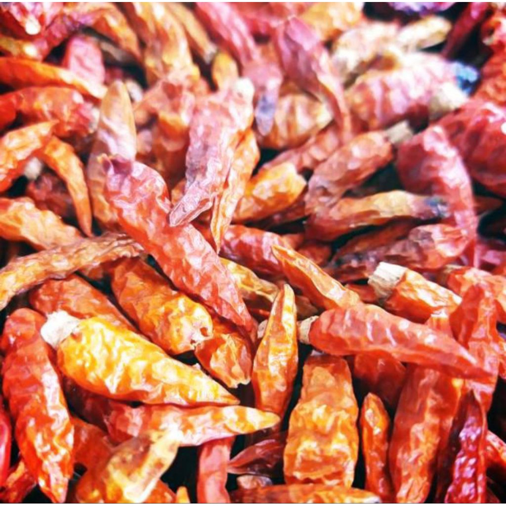 

CABE MERAH KERING RAWIT Super Premium- 1 kg - 100% Cabe Asli Petani - Pedas