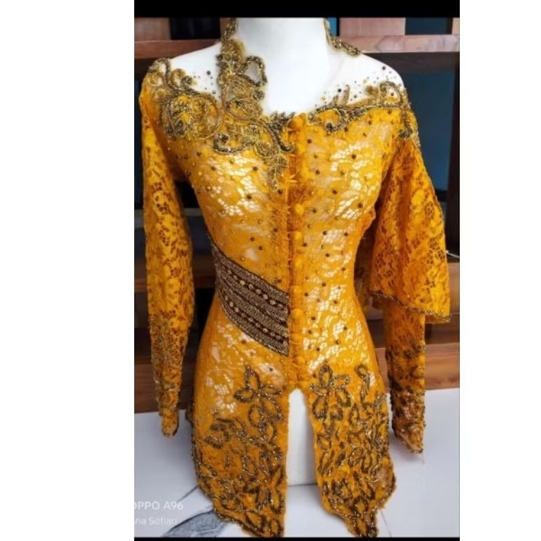kebaya preloved full Payet /kebaya penyanyi
