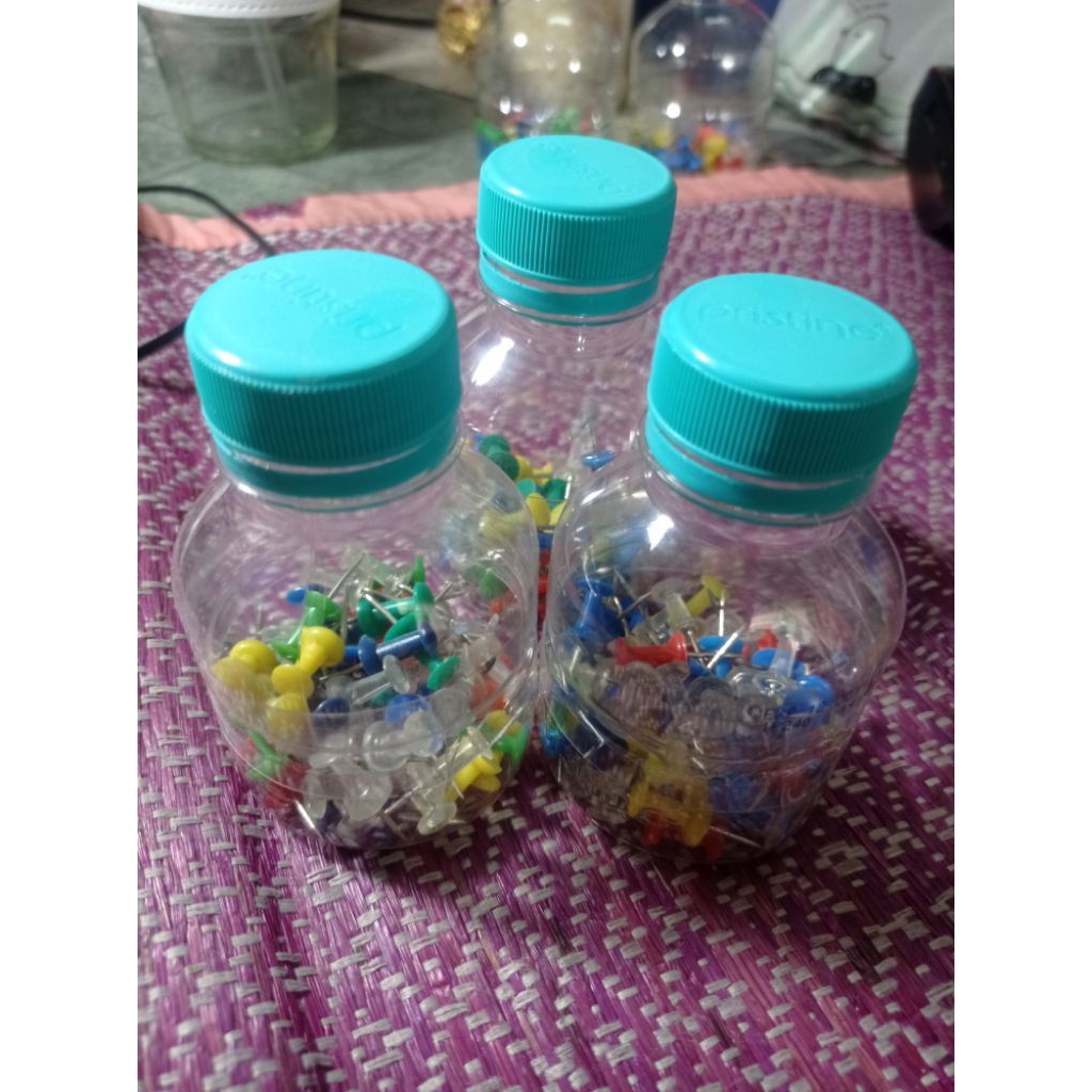 

Push Pin, warna paku penanda kertas ( isi: 59 pcs)