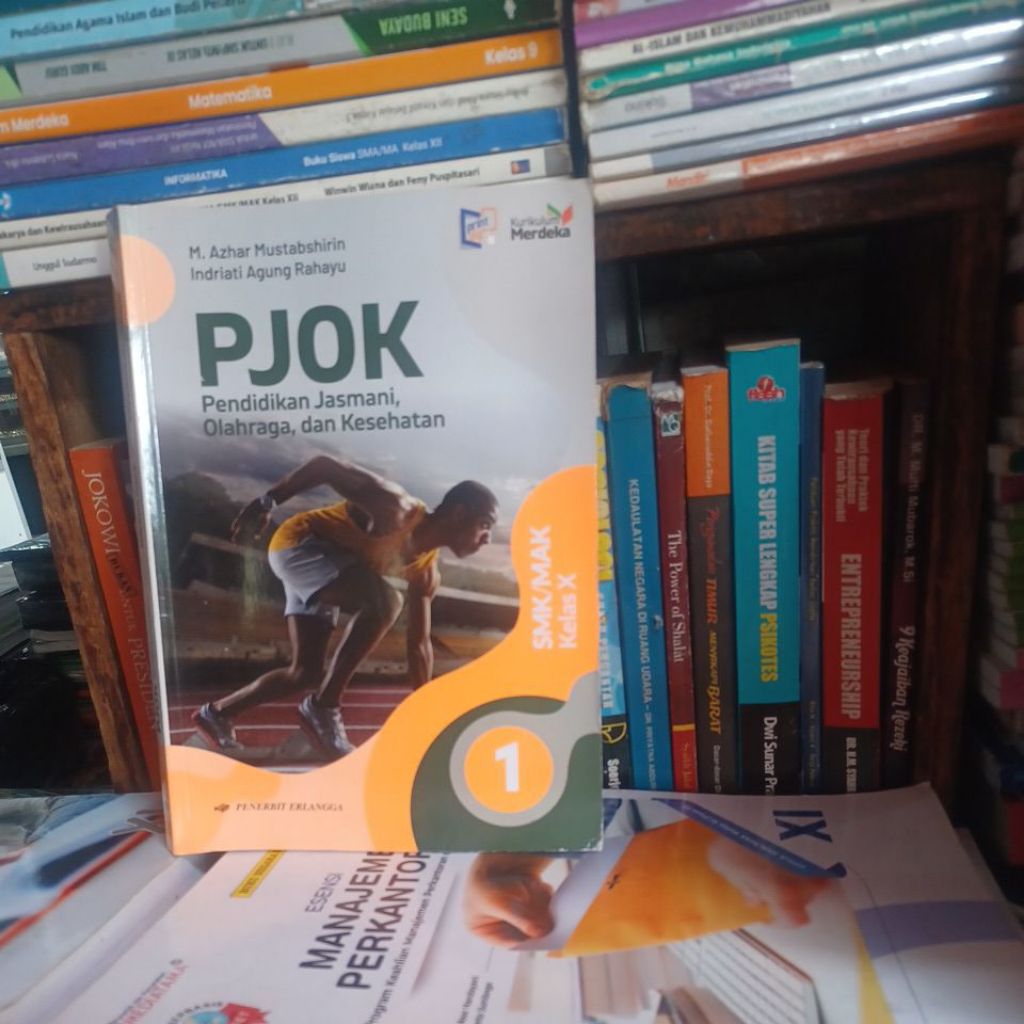 PJOK Untuk SMK Kelas X Kurikulum Merdeka Penerbit Erlangga