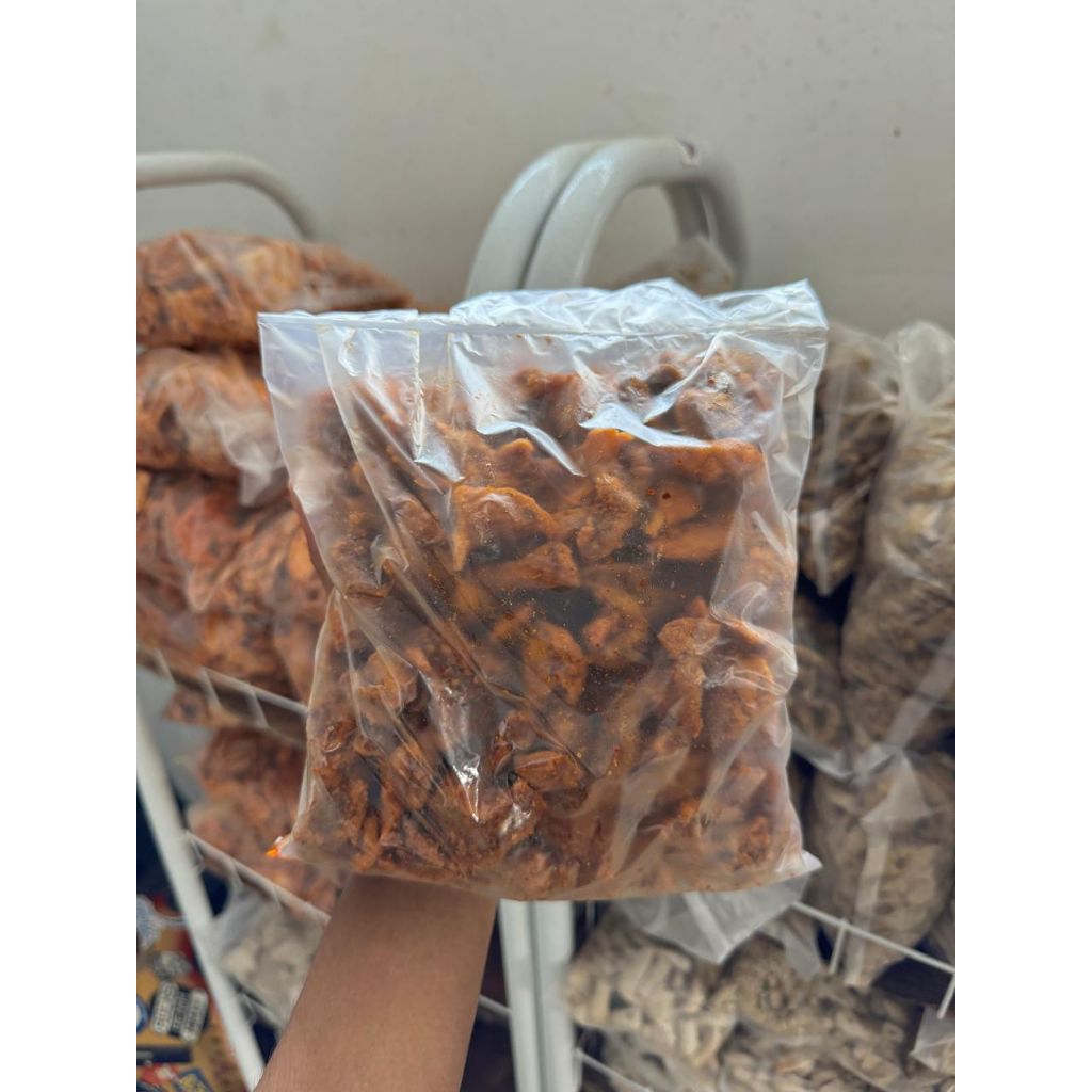 

Keripik Kulit Ayam Pedas 500gram