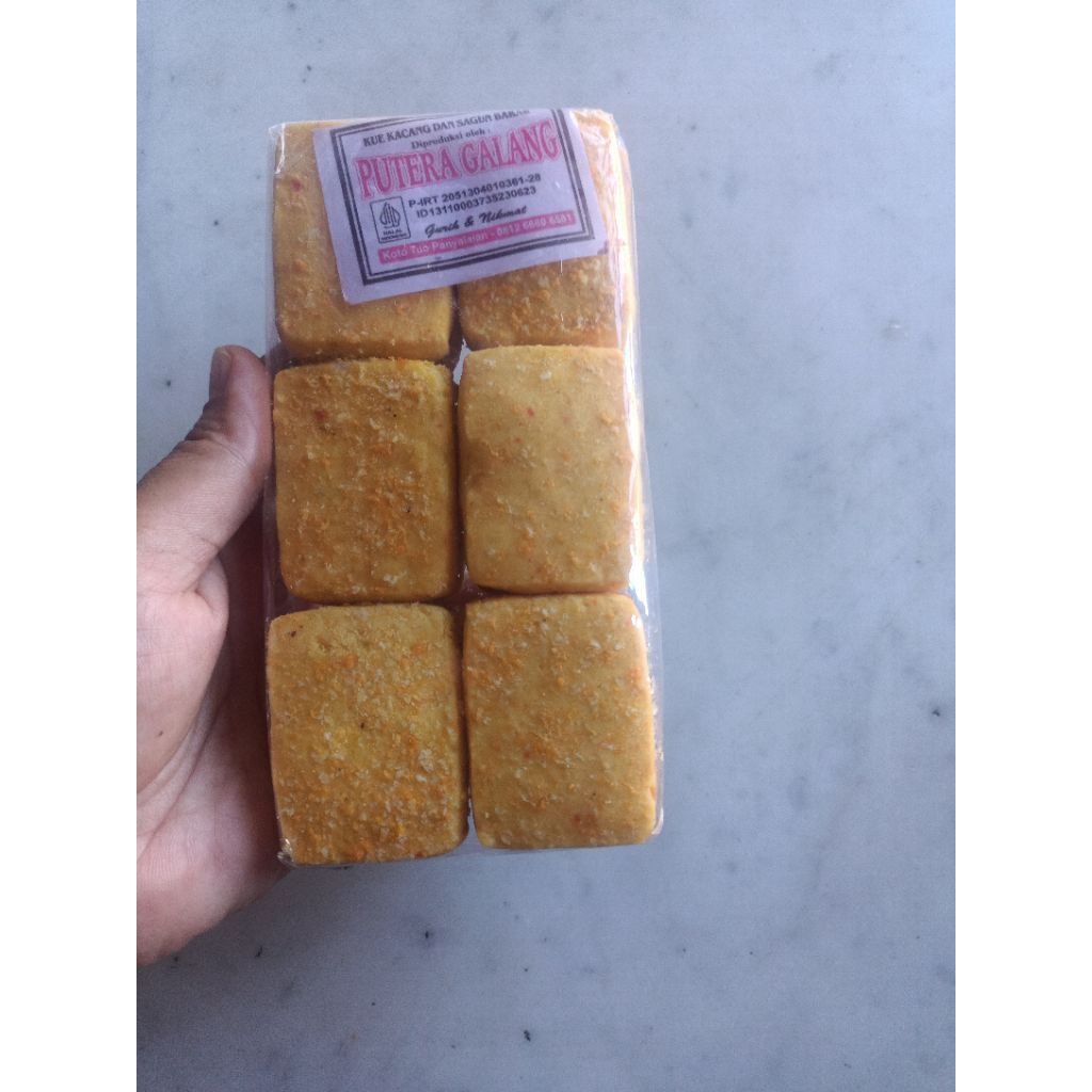 

Kue Kacang Krispi khas Minang Food Cemilan Manis