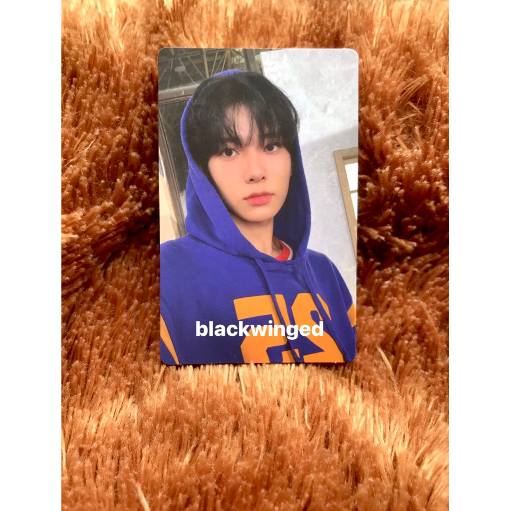 PC HEESEUNG HOODIE ESSENTIAL VER D:A