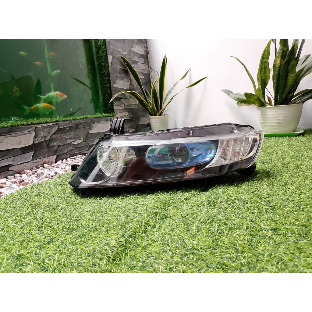 headlamp kiri honda odyssey Rb1/2