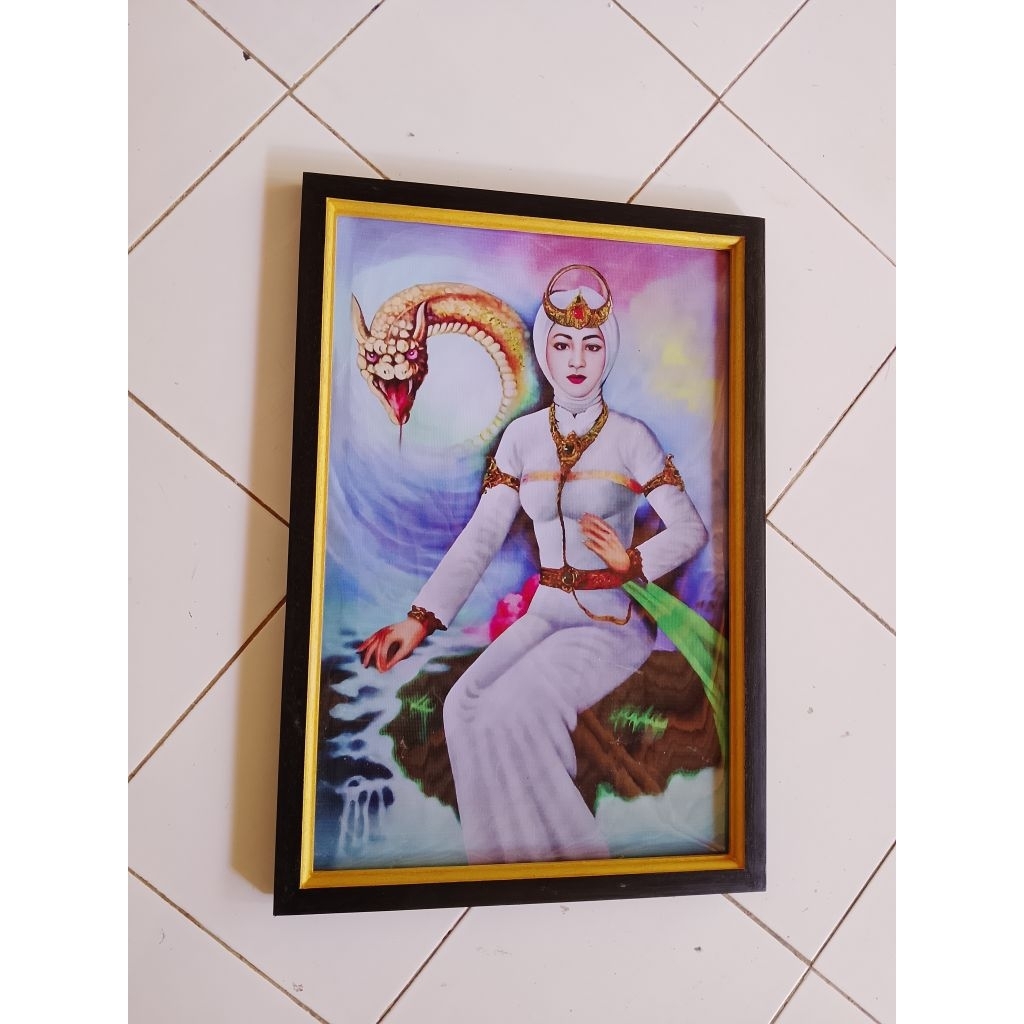 lukisan cetak gambar nyi roro kidul berjilbab plus bingkai