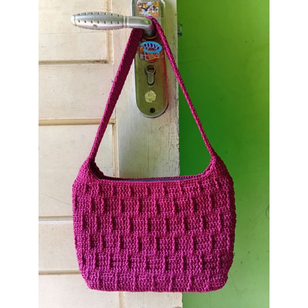 Tas Rajut Qowi Cantik Unik