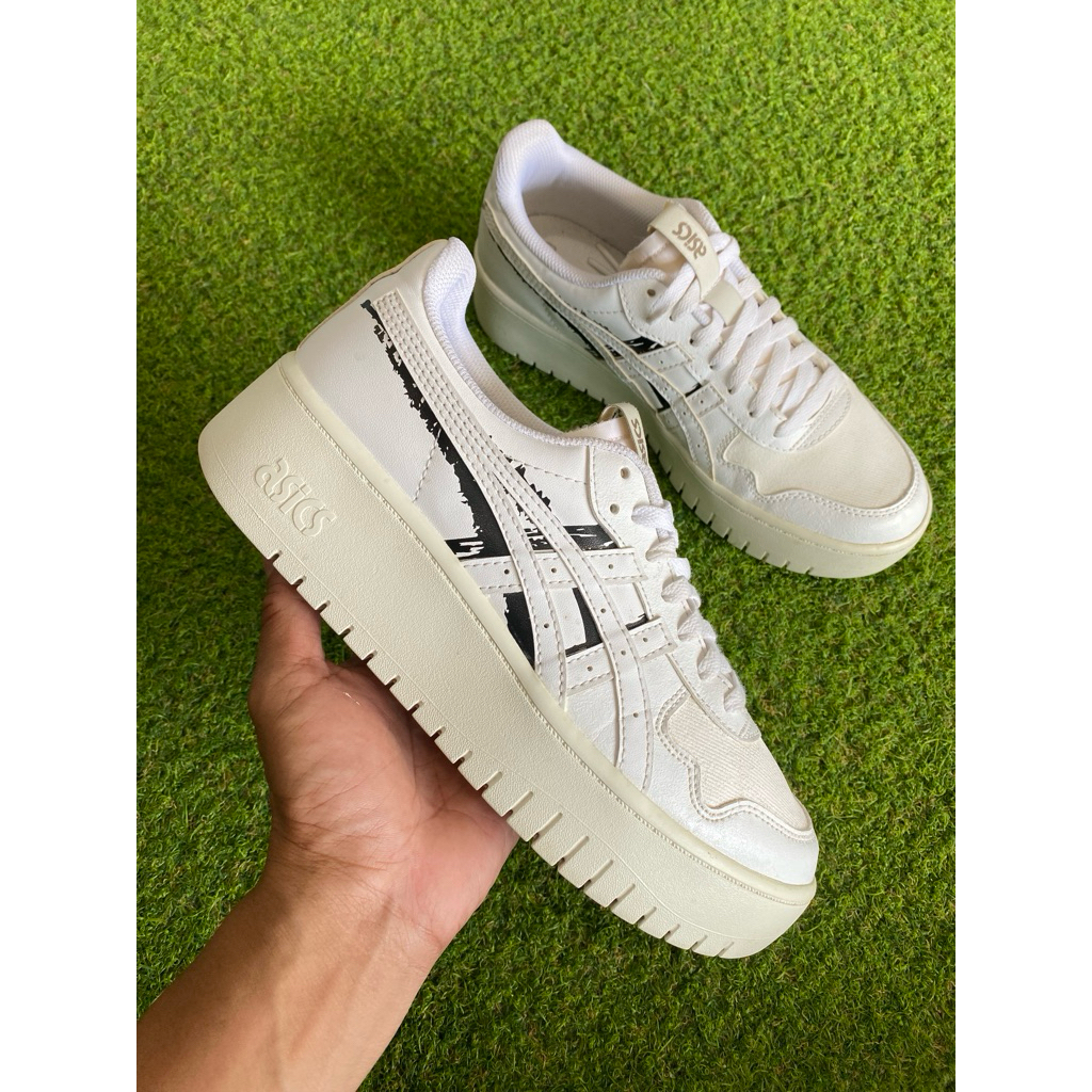 Asics Sneakers woman