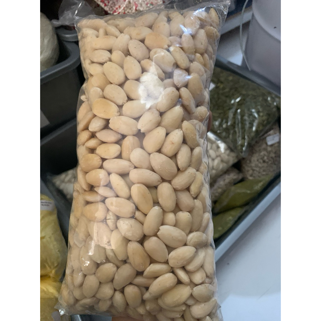 

Almond kupas kulit 1kg