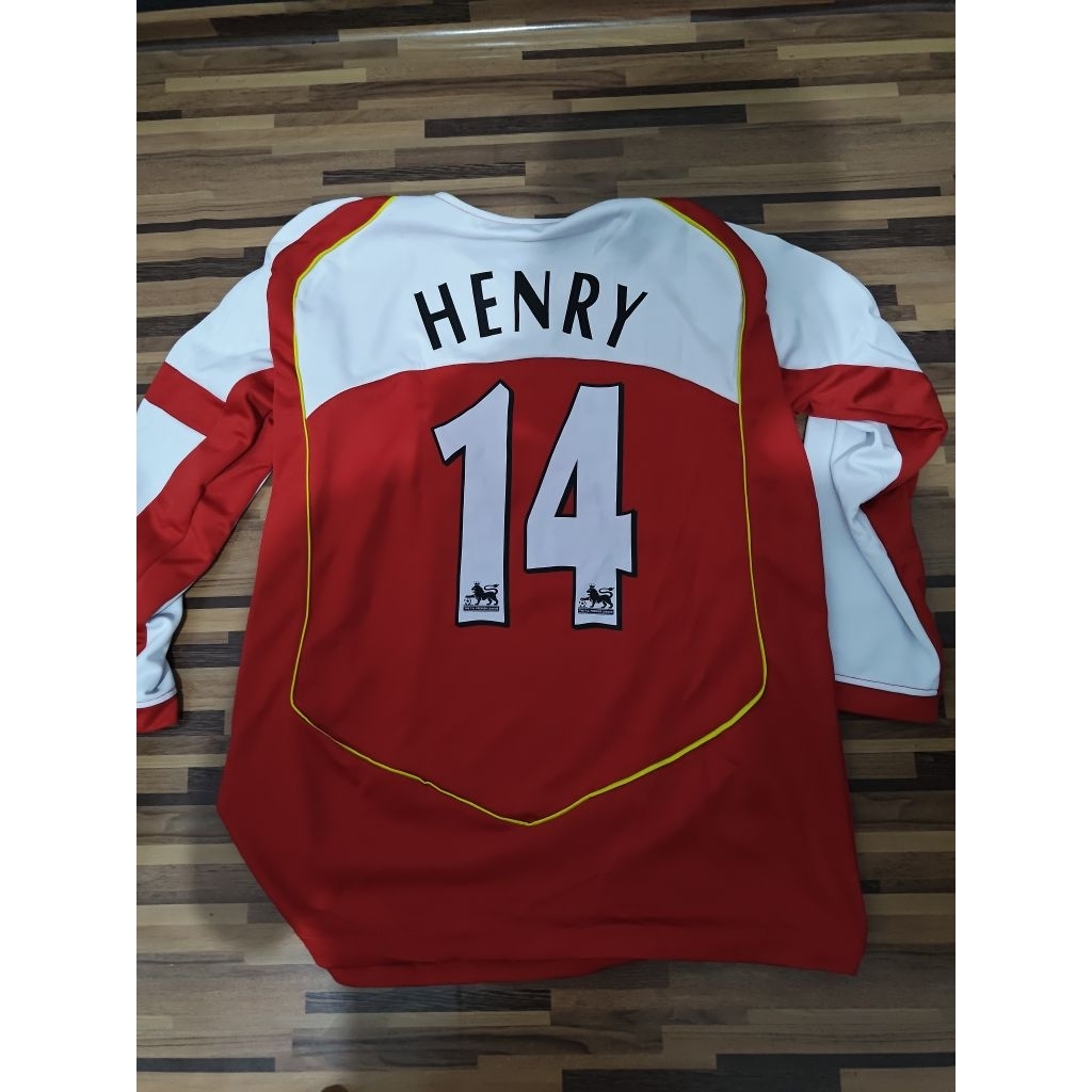 jersey Arsenal 2005