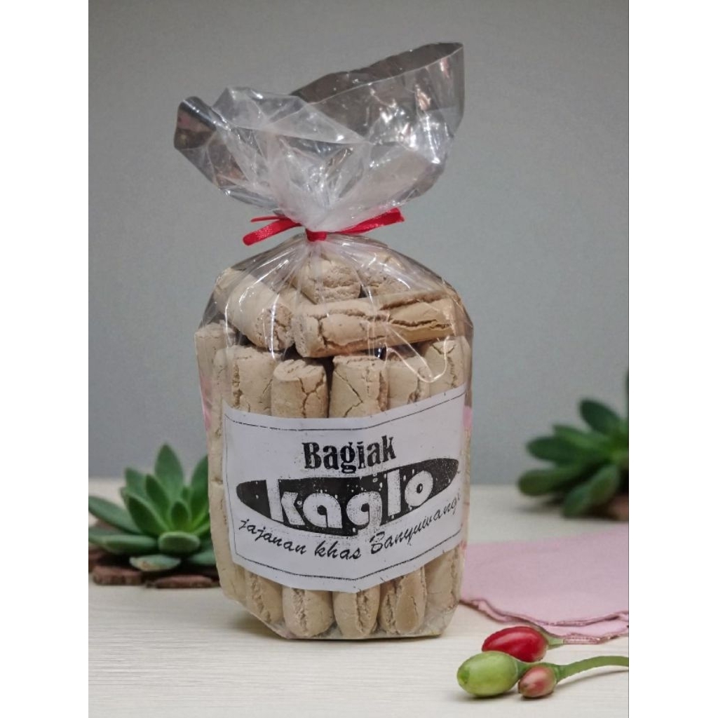 

Kue Kering Bagiak oleh oleh khas Banyuwangi rasa Original berat 500gr