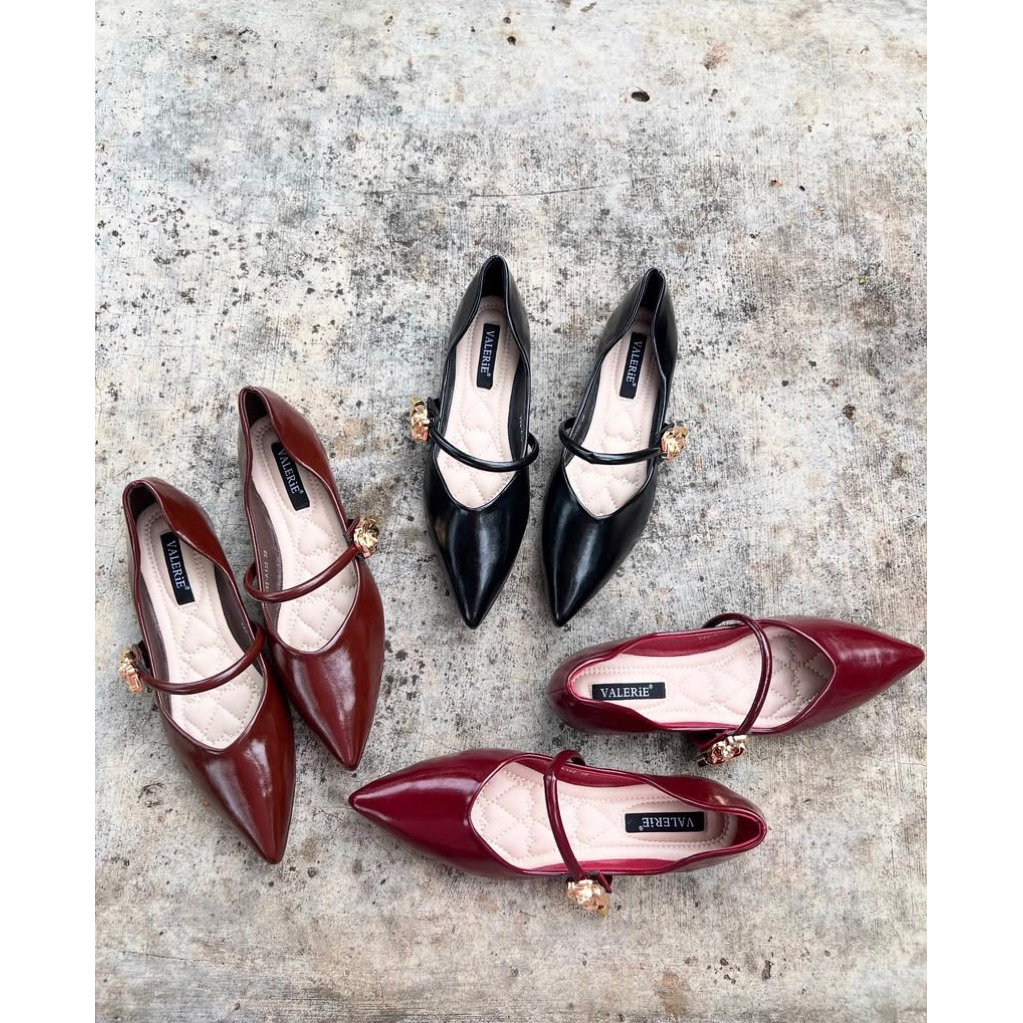 V22-A132 - FLAT SHOES WANITA CASUAL SIMPLE - SEPATU FLAT WANITA SIMPLE TALI TENGAH