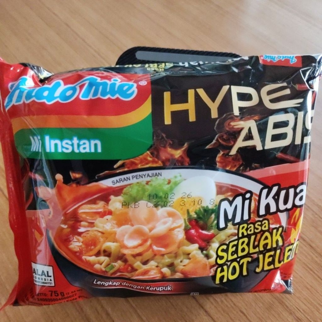 

Indomie seblak hot jeletot