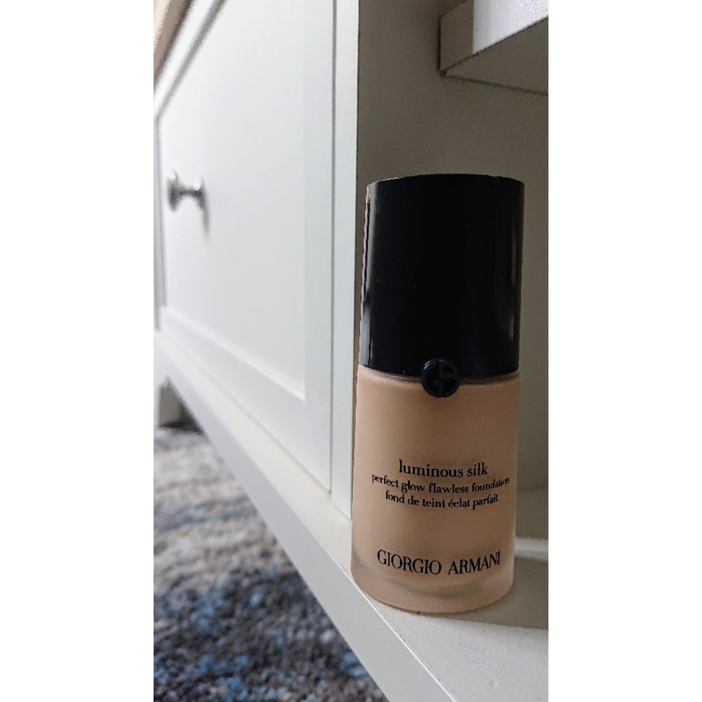 GIORGIO ARMANI Luminous Silk Foundation