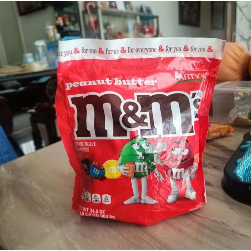 

M&M peanut butter 1kg, 34oz (963.9 g)