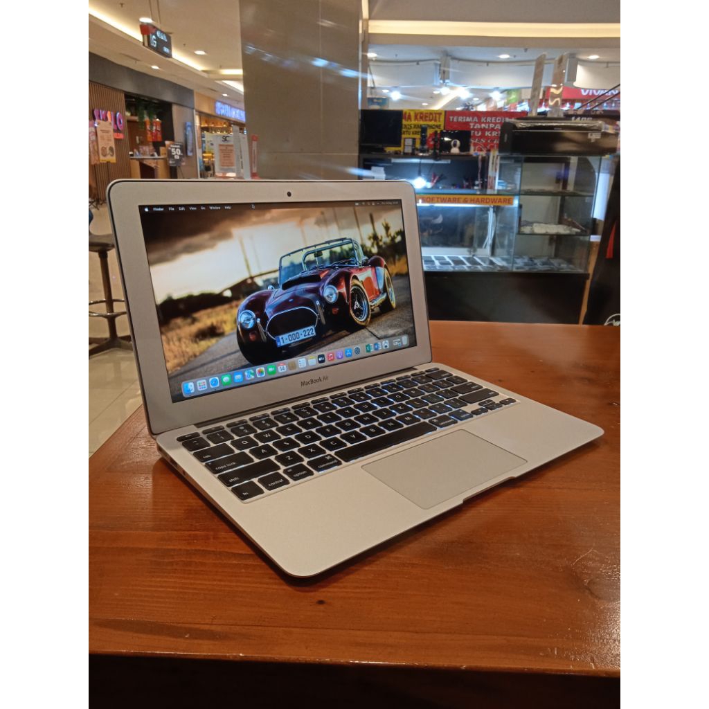 Macbook Air 11 inch 2015 i5 4/128GB