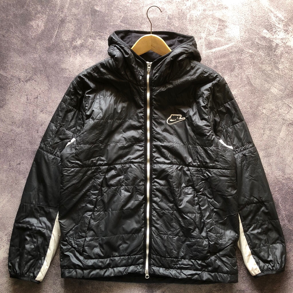 Polar Puffer Jacket N*K✔️ Small Logo Two Tone Second Size L,Puffer Jacket hitam putih second outdoor