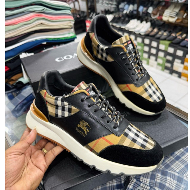 SEPATU PRIA MIRROR QUALITY