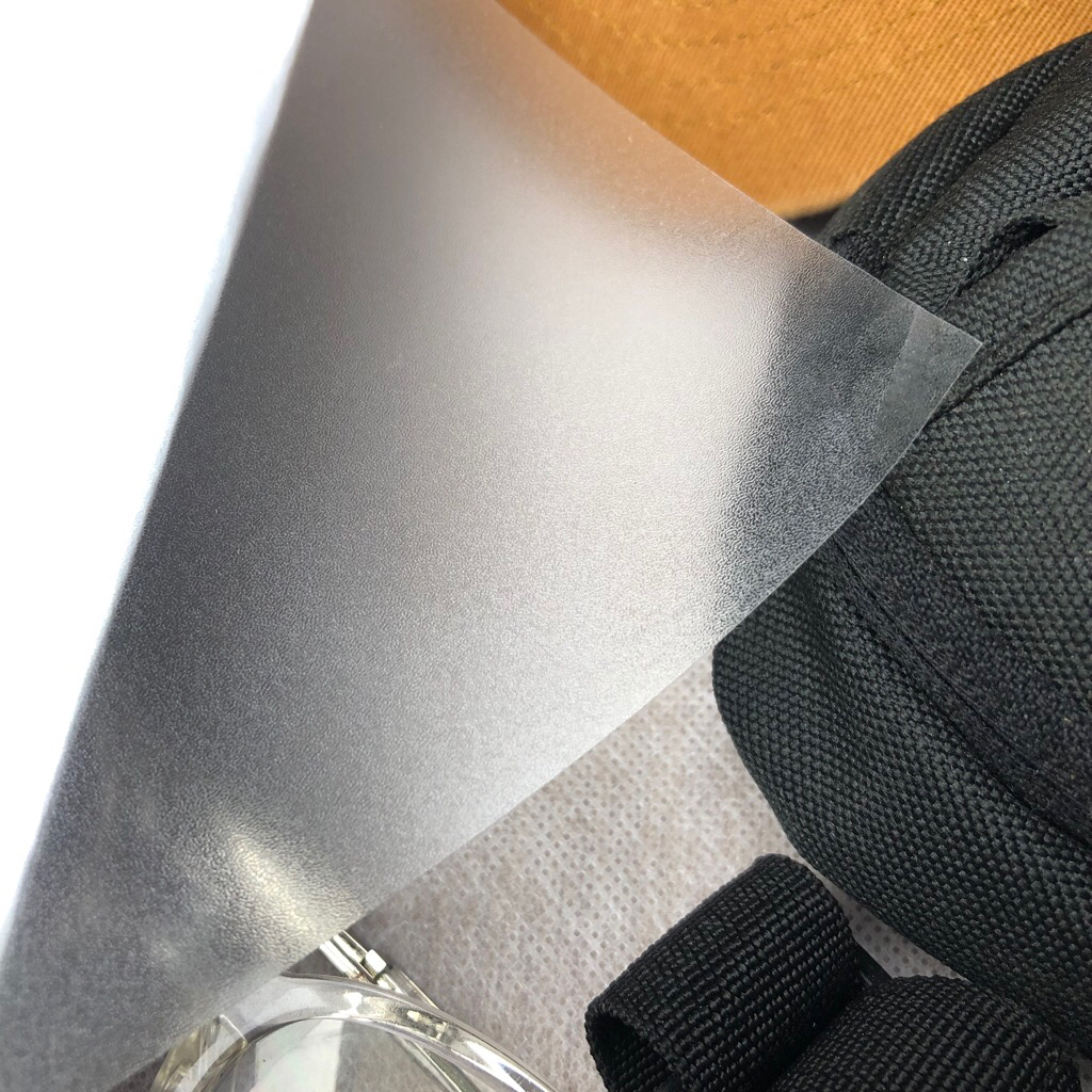 

Laminasi Doff Dingin A4, Hanya Bahan