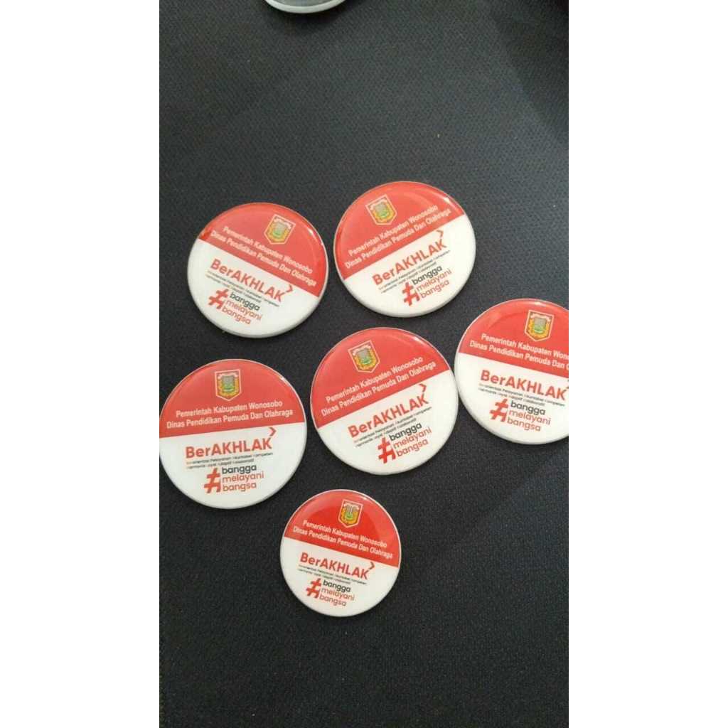 Pin Resin Custom / Pin Resin Murah