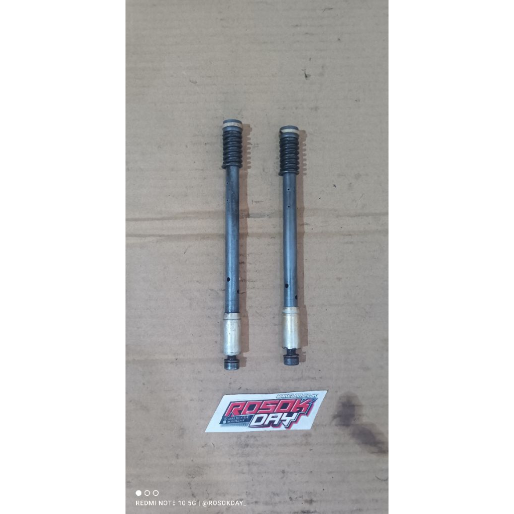 Sulingan As Shock Depan GL100 Original Sulingan As Sulingan Pipa As Shock Skok Depan Honda GL100 GL1