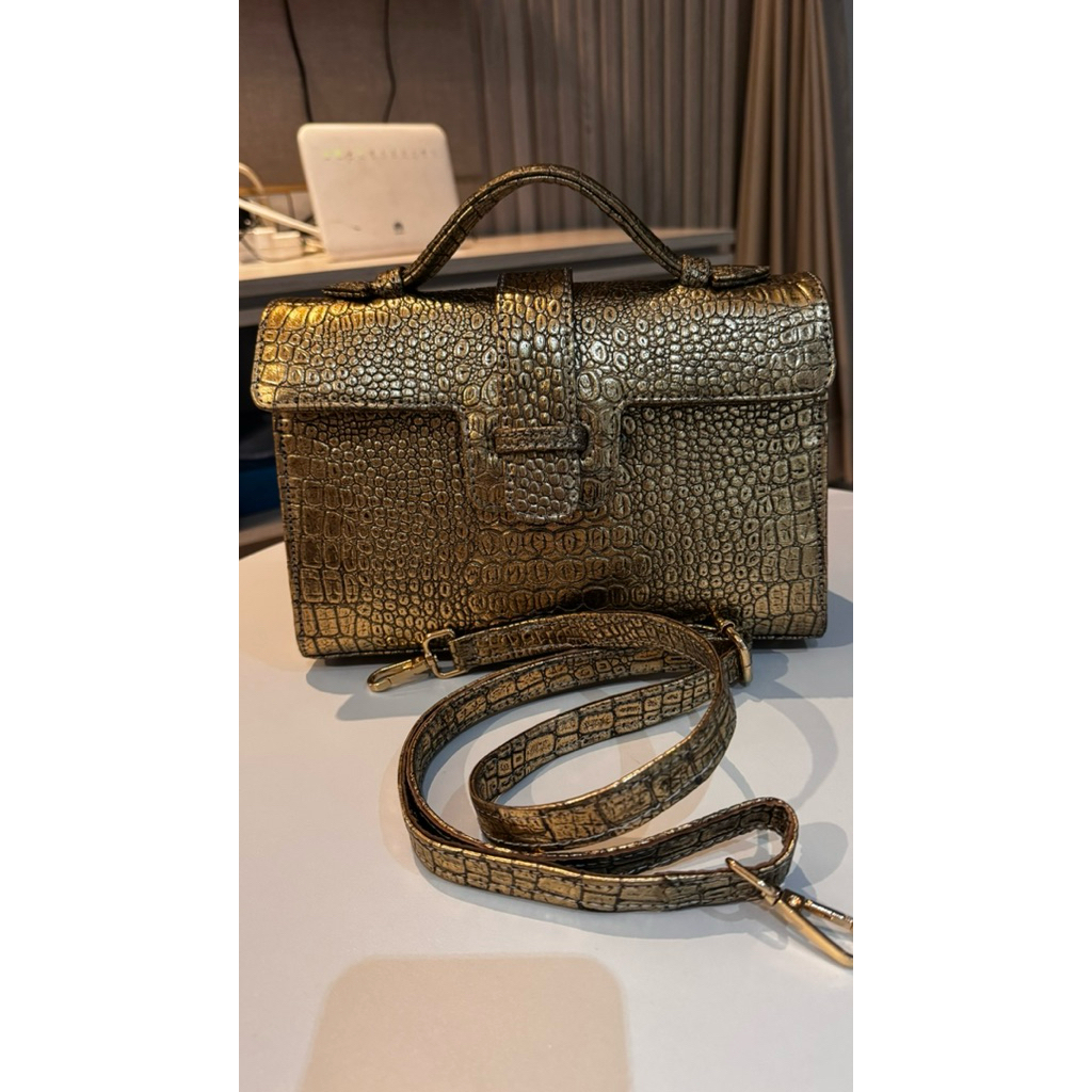 preloved tas kulit sapi asli. pattern croco