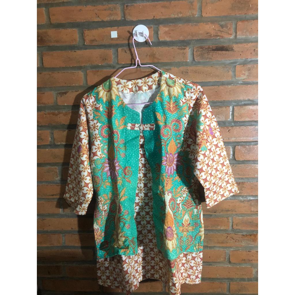 Blouse Batik Wanita Perempuan Batik Kantor Pakaian Formal Kantor WanitaPreloved